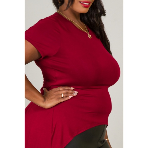 burgundy ROUND NECK SHORT SLEVE HIGH LOW SOLID TOP - Picture 4 of 7